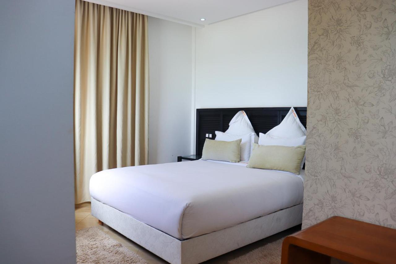 Hotel Mansour Дакла Екстериор снимка