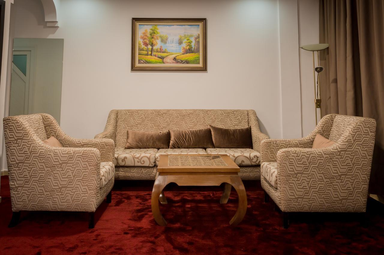 Hotel Mansour Дакла Екстериор снимка